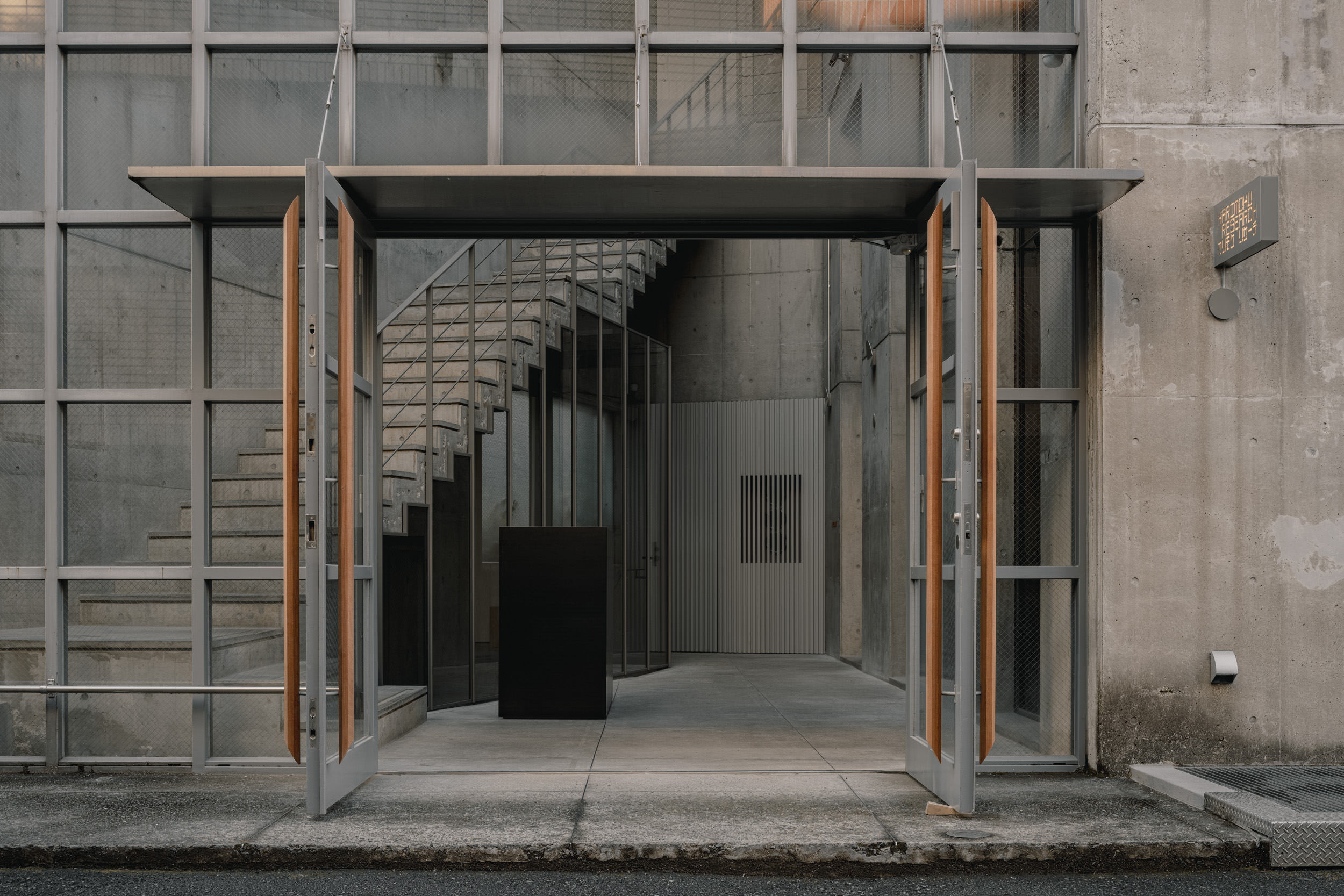 KARIMOKU RESEARCH CENTER | KEIJI ASHIZAWA DESIGN